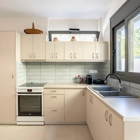 公寓 Azure Seaside Retreat In The Heart Of *