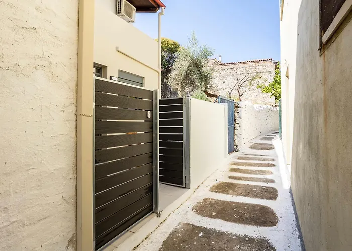 Azure Seaside Retreat In The Heart Of * Petalídhion