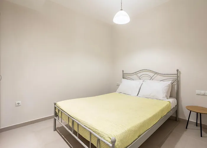 Azure Seaside Retreat In The Heart Of Appartement