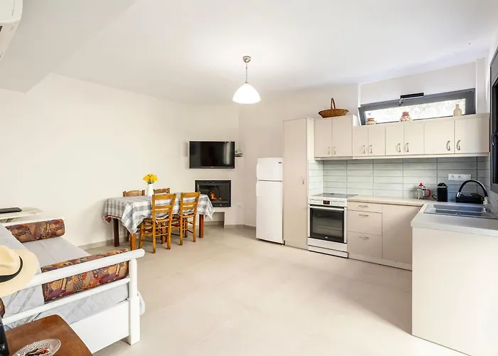 Appartement Azure Seaside Retreat In The Heart Of *